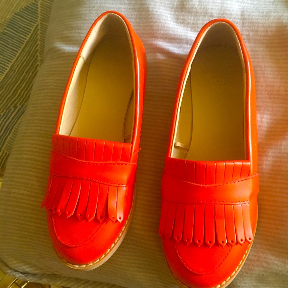 Girls slip on shoes